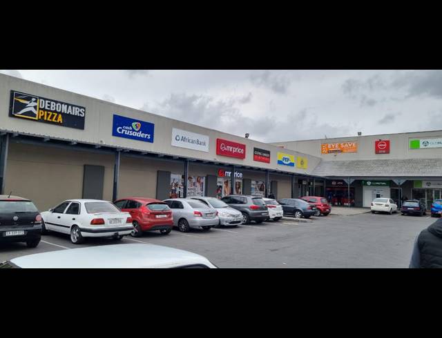 381M² RETAIL TO LET IN DEVON PARK